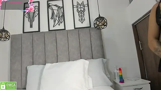 Natasha Marin online show from April 2026 07:58:01 PM