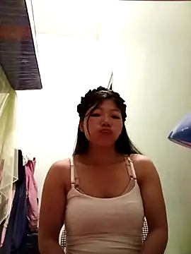 -Quyny- online show from April 2026 07:38:02 PM