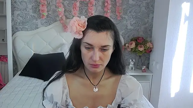 AriannaCruise online show from April 2026 03:48:01 AM