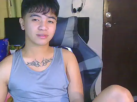 Snapshot of Untouchable_Bromancexxx chatting on May 2026 09:36:01 AM Untouchable Bromancexxx online show from May 2026 09:36:01 AM