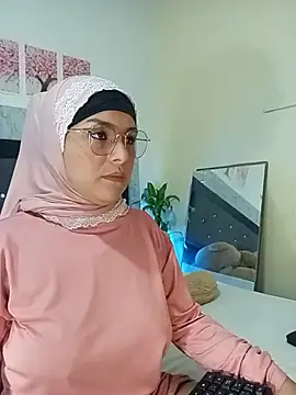Snapshot of alia_asad chatting on July 2026 12:23:01 PM alia asad online show from July 2026 12:23:01 PM