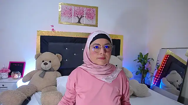 Snapshot of alia_asad chatting on July 2026 01:31:02 PM alia asad online show from July 2026 01:31:02 PM