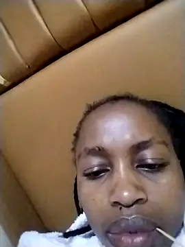 Faithy6789 online show from April 2026 06:44:02 PM