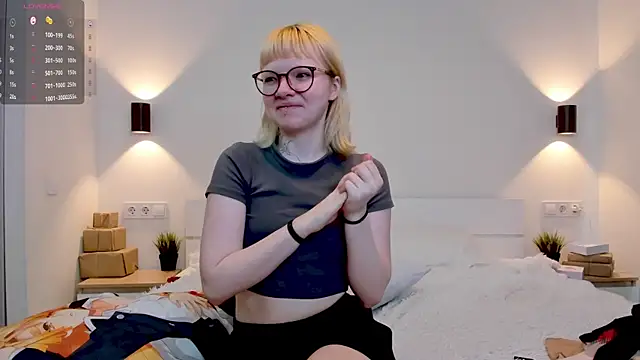 EIanorPuglia online show from April 2026 07:45:01 AM