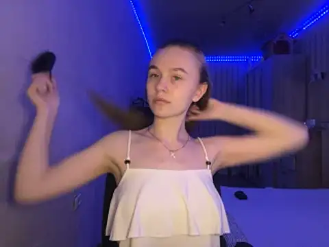 melissashineeee online show from April 2026 01:27:02 PM