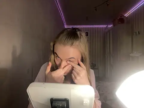 melissashineeee online show from April 2026 09:58:01 AM