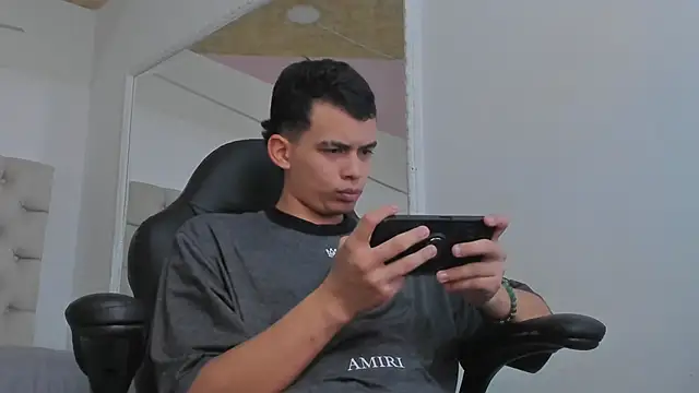 DrakoStone online show from April 2026 08:36:02 PM