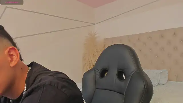 DrakoStone online show from April 2026 08:53:02 PM