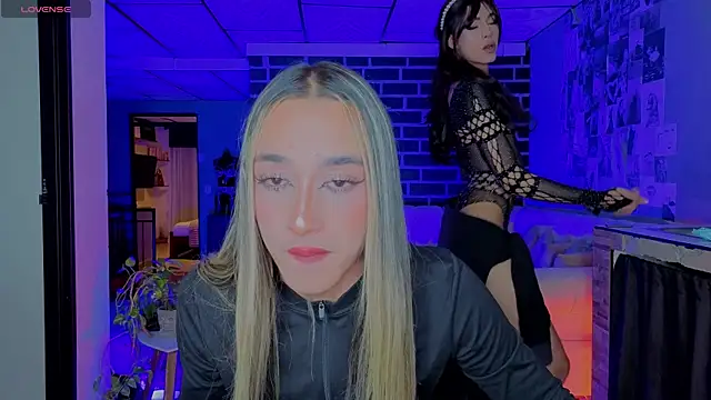 Miss sunshinee online show from April 2026 04:54:02 AM