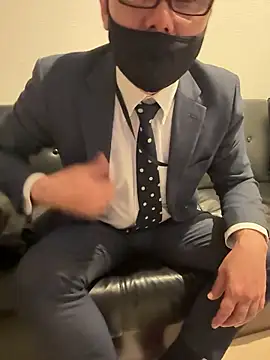 RYUICHI 1919 online show from April 2026 10:39:02 AM