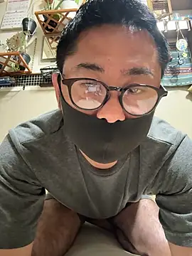 Snapshot of RYUICHI_1919 chatting on May 2026 02:03:02 PM RYUICHI 1919 online show from May 2026 02:03:02 PM