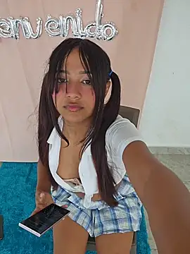 Pretty karol online show from April 2026 02:00:02 PM