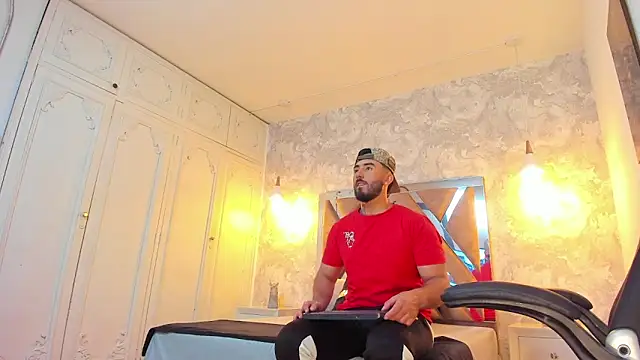 martin foster  online show from April 2026 08:09:02 PM