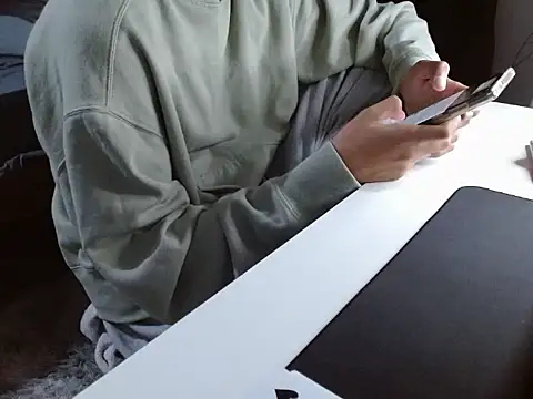 VazacGaming online show from April 2026 01:19:01 AM