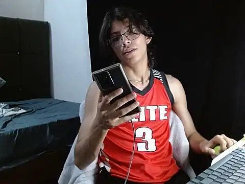 VazacGaming online show from April 2026 02:51:02 AM