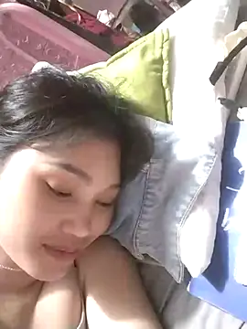 Saryloveparadise online show from April 2026 07:31:01 AM