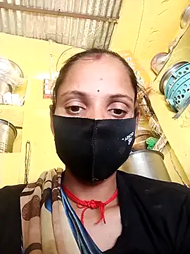 Sapnaroy1213 online show from May 2026 02:39:01 AM