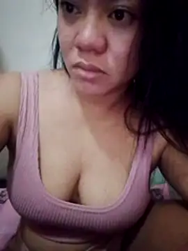 Snapshot of sweety_honey27 chatting on August 2026 09:13:01 PM sweety honey27 online show from August 2026 09:13:01 PM