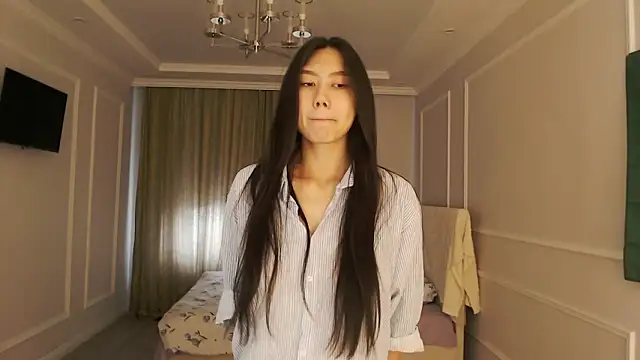 SecretTiny online show from July 2026 02:00:02 AM