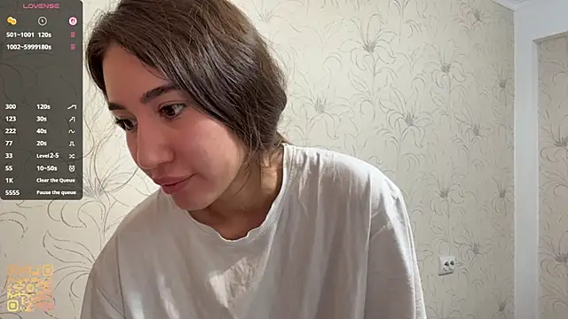 NamiLoon online show from July 2026 03:04:01 AM