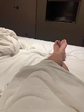 tanhualang001 online show from April 2026 09:42:02 PM