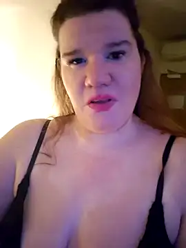 curvystachel42 online show from April 2026 10:36:02 PM