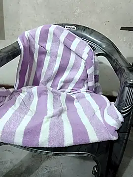 Mumbai hoty online show from April 2026 06:24:02 PM