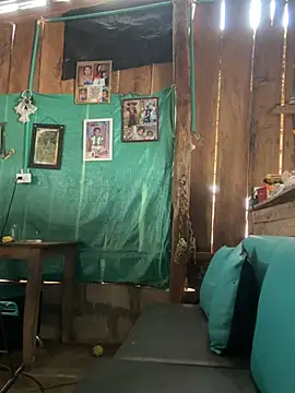 davidjan1996 online show from April 2026 04:40:01 PM