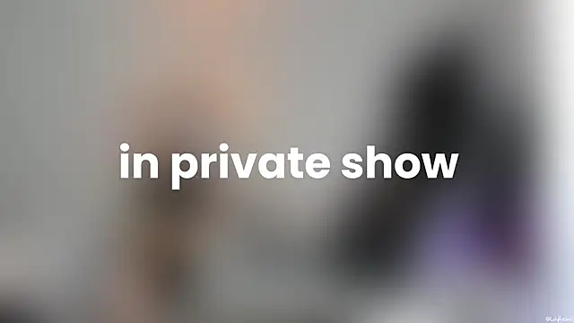 LilyReina online show from April 2026 06:13:02 PM