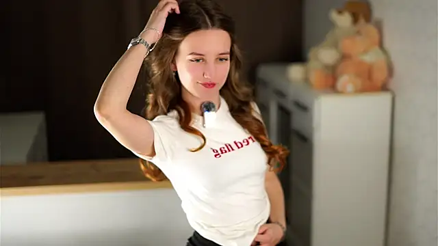 sinfulThea online show from April 2026 11:29:02 AM