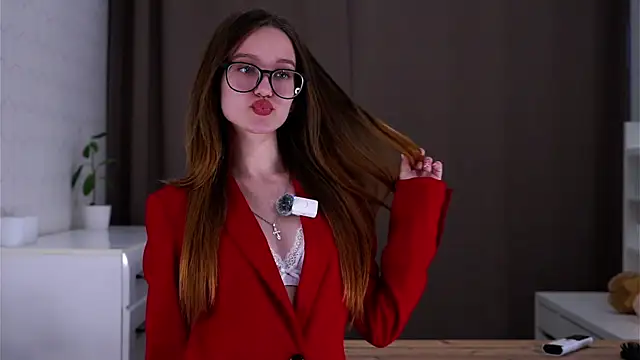 sinfulThea online show from April 2026 11:14:02 AM