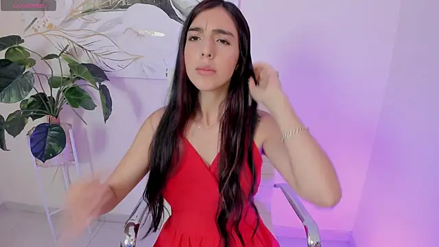 crystal arlette  online show from April 2026 01:47:02 PM