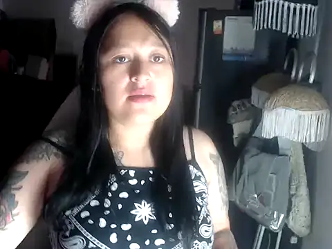 Natalia latin online show from April 2026 02:07:02 PM