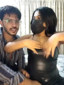 MIDNIGHT STAR110 online show from April 2026 08:20:01 PM