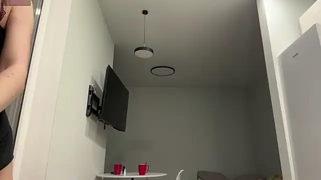 Peachy keens online show from April 2026 05:42:02 PM