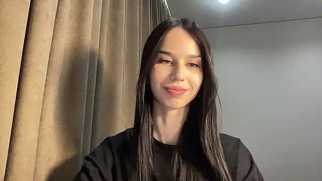 sparkmuse online show from April 2026 07:56:02 PM