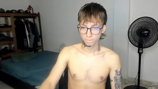 xam winn online show from April 2026 07:03:01 PM