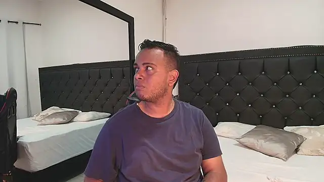 Jay Dusk online show from April 2026 03:39:02 AM