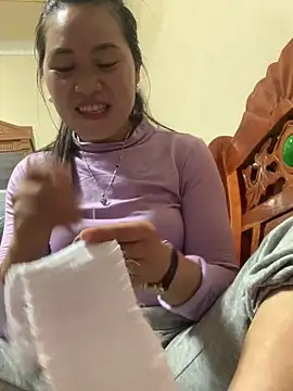 Sunny-smile1 online show from April 2026 01:28:01 AM