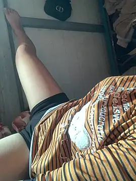 Sunny-smile1 online show from April 2026 07:03:01 AM