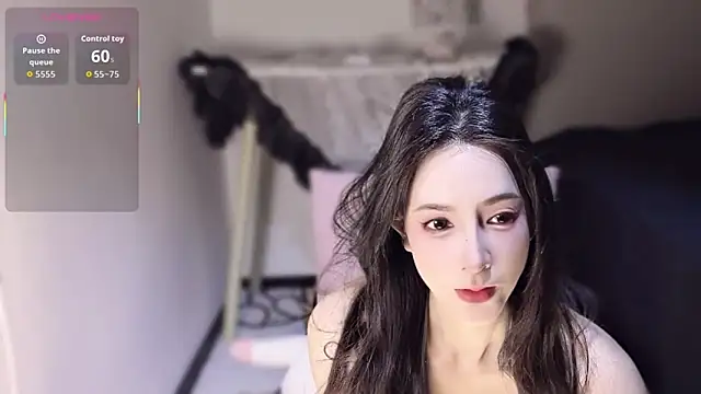 LILI7-LI online show from June 2026 02:23:02 AM