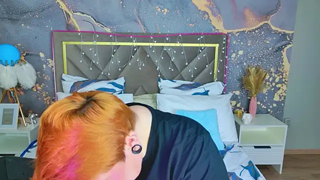 Edna Davis online show from April 2026 07:50:02 AM