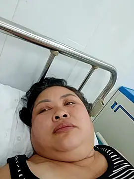 Monglan-c online show from April 2026 01:27:02 PM