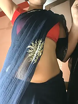 Curvy Sanaya online show from April 2026 07:05:02 PM