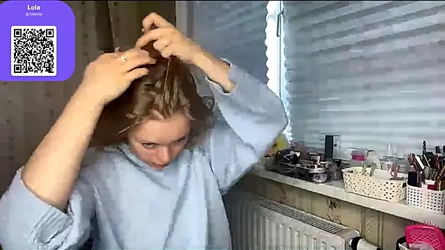 LolaZola online show from April 2026 07:31:01 AM