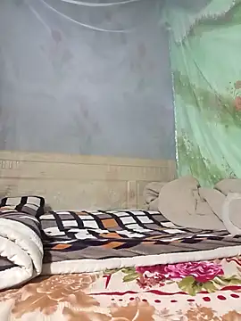 -Tipo- online show from April 2026 04:00:01 PM