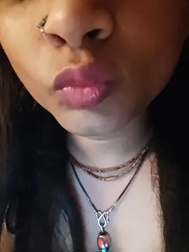 SweetTsAngel online show from April 2026 04:00:01 PM