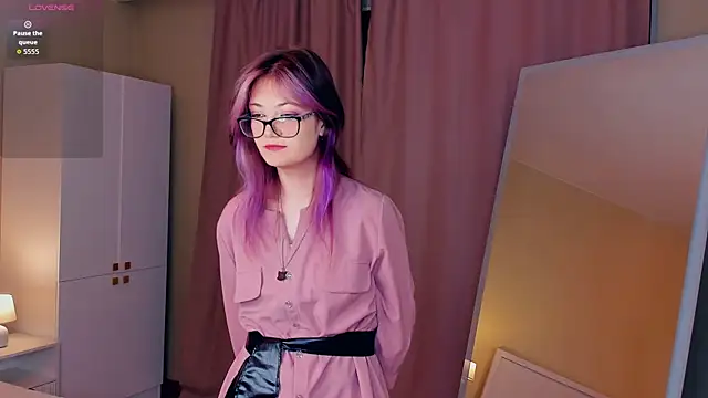 SuRenzi online show from April 2026 02:50:01 PM