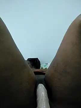 Dutches101 online show from April 2026 04:39:02 AM