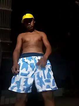 blackmasterpig online show from April 2026 04:44:02 AM